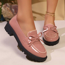 ��a�羳Ӣ������СƤЬŮ�����¿�r�аٴ�͸������Y���e��Ь