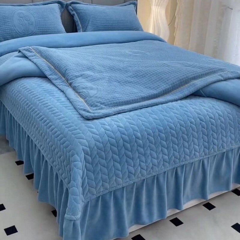 Class A thickened milk velvet bed cover four-piece set, winter flannel warm duvet cover, coral velvet double-sided fleece 4-piece set Class A thickened milk velvet bed cover four-piece set, winter flannel warm duvet cover, coral velvet double-sided fleece 4-piece set
