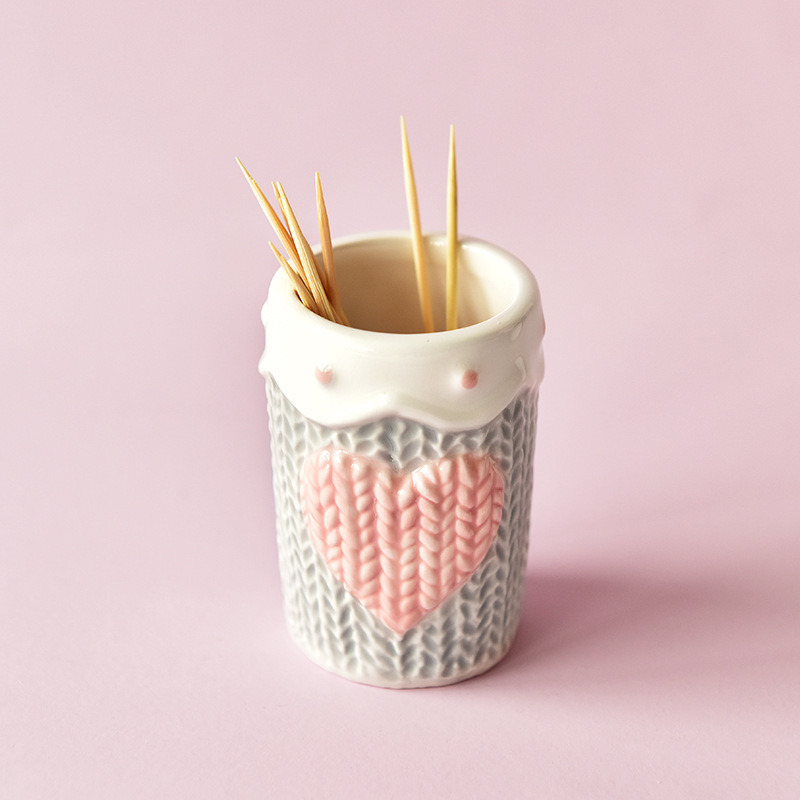 Color rosa amor palillos de dientes cubierta de cerámica doméstica bajorrelieve sin tapa recipiente de almacenamiento creativo mini caja de palillos de dientes lindos