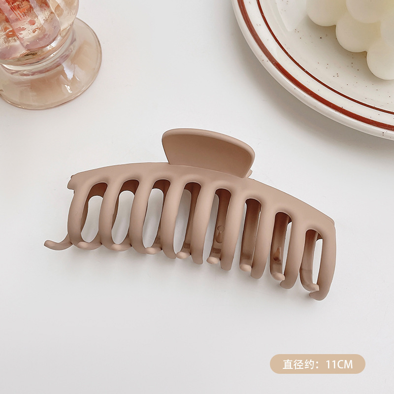 韩式大号鲨鱼夹夏季新款女发饰奶咖色后脑勺发卡抓夹批发|undefined