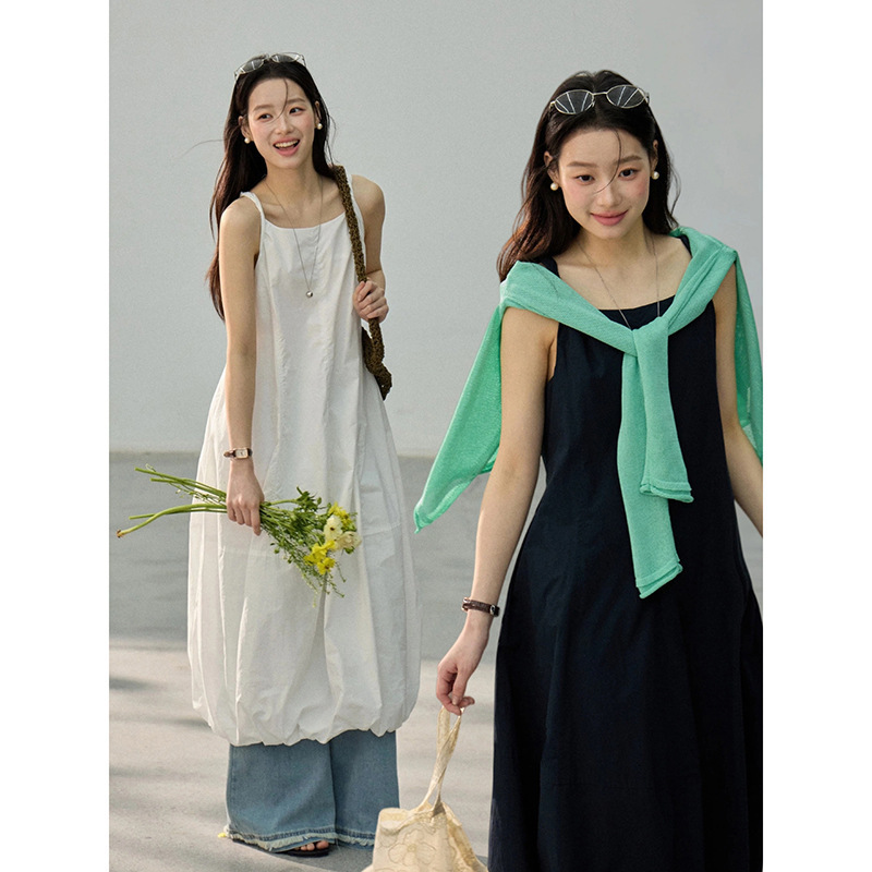 【Geming】Designed with a Twist and Shoulder-Baring Flower Bud Skirt, Women's Summer New Loose-Fitting Strap Dress An106 【Geming】Designed with a Twist and Shoulder-Baring Flower Bud Skirt, Women's Summer New Loose-Fitting Strap Dress An106
