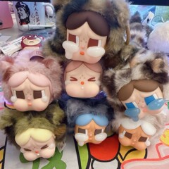 新しいヒョウ柄人形クレーンモデル CRYBABY ヒョウ猫シリーズ ビニールぬいぐるみペンダント ブラインドボックス かわいいギフト