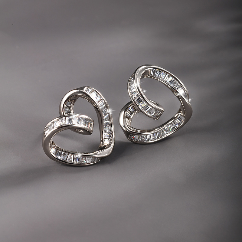 Joyería de Xupe micro-incrustado cuadrado completo circonio pendientes en forma de corazón joyería al por mayor japonés y coreano temperamento pendientes encantadores pendientes para las mujeres