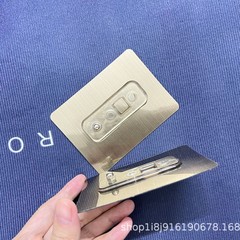 穴を開けないで、スタンドに跡がないです。トイレの台所の棚の浴室のネジを貼って、フックの部品を貼ります。