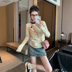 奶黄色条纹爱心长袖t恤女2025新款春秋小个子短款修身打底衫上衣