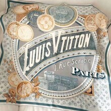 跨境欧美时尚丝巾高档优雅围巾轻奢丝绸印花字母印花海外热销大牌