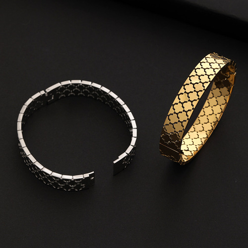 European and American cross-border honeycomb titanium steel hollow bangle fashionable niche design sense does not fade wholesale bracelet accessories wholesale