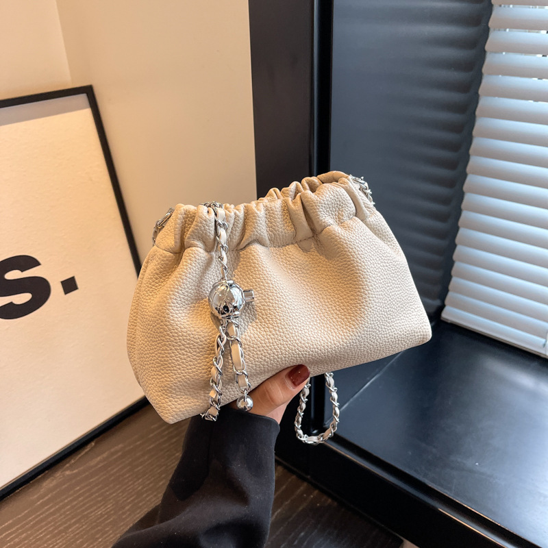 French Niche Pleated Underarm Small Bag Women's 2023 New Fashion Chain Crossbody Bag Summer Stylish Bucket Bag French Niche Pleated Underarm Small Bag Women's 2023 New Fashion Chain Crossbody Bag Summer Stylish Bucket Bag