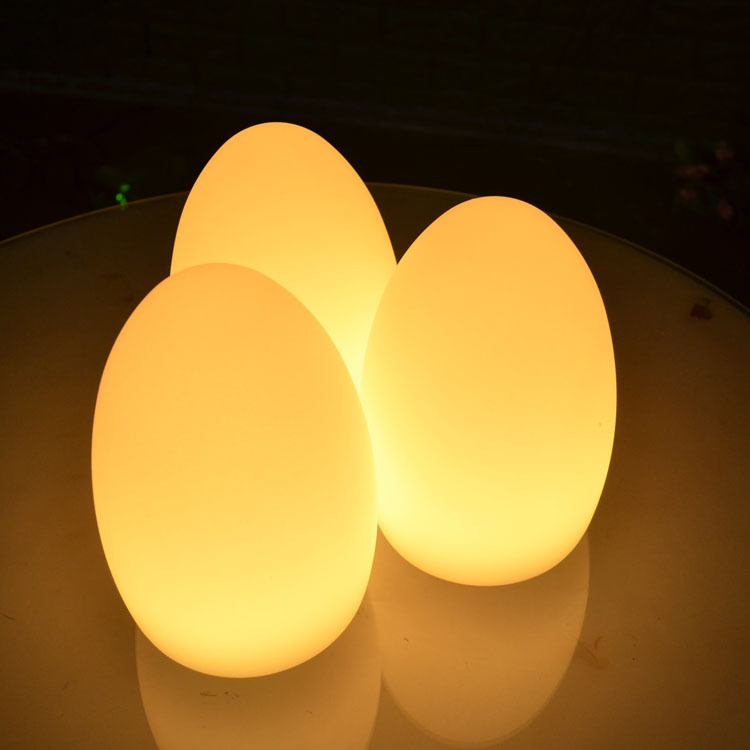 Lámpara de escritorio en forma de huevo de venta transfronteriza LED atmósfera de atenuación remota simple bar café lámpara de escritorio carga USB