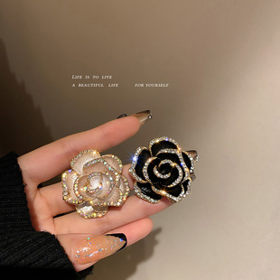 Camellia Brooch, High-end Women's Exquisite Niche Design, Black French Corsage, High-end Suit Brooch Accessories