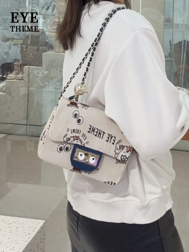 Dibujos animados lindo patrón de tela bordado para mujer bolso de cadena con cierre de solapa bolso cuadrado pequeño casual para mujer lona 2708 #