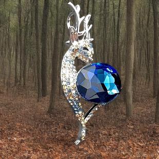 Korean fashion full of diamonds deer brooch small deer have you popular suit dress accessories corsage pin in stock