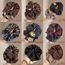 秋冬新款格纹大肠发圈高级感扎头绳氛围感超大号头花气质发绳发饰