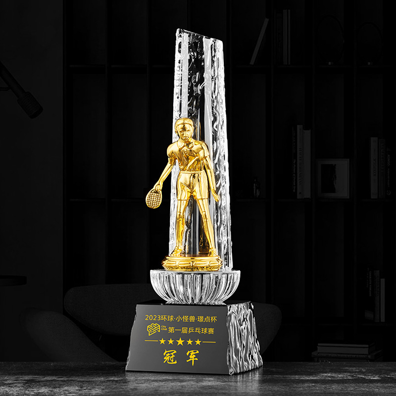 Trofeos de cristal creativos de alto nivel maratón de fútbol y baloncesto medallas de competición trofeos de metal al por mayor