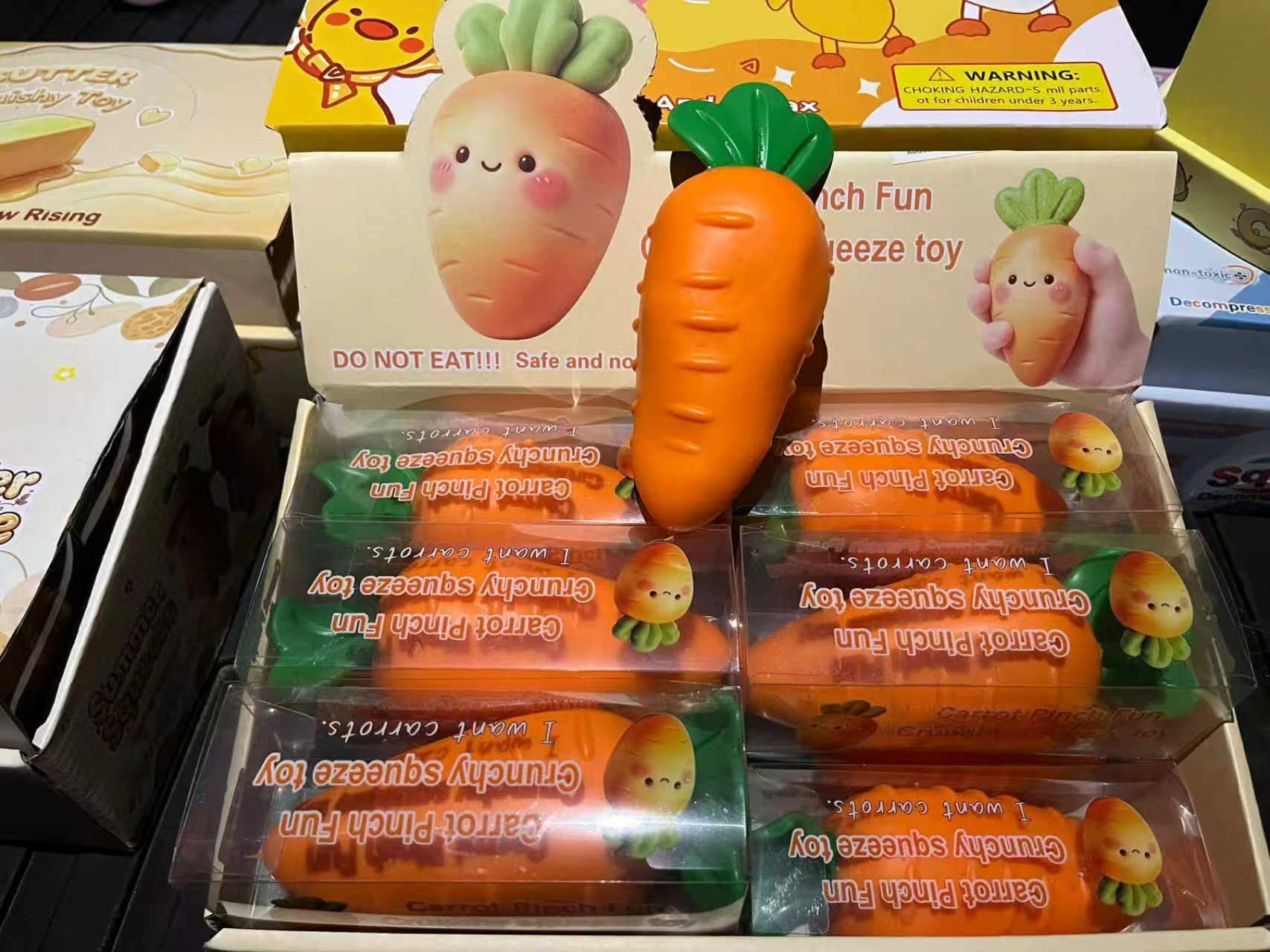 Carrot [building block style] boxed