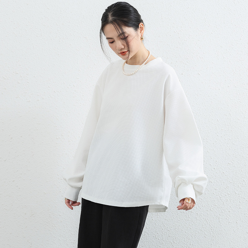 하얀색