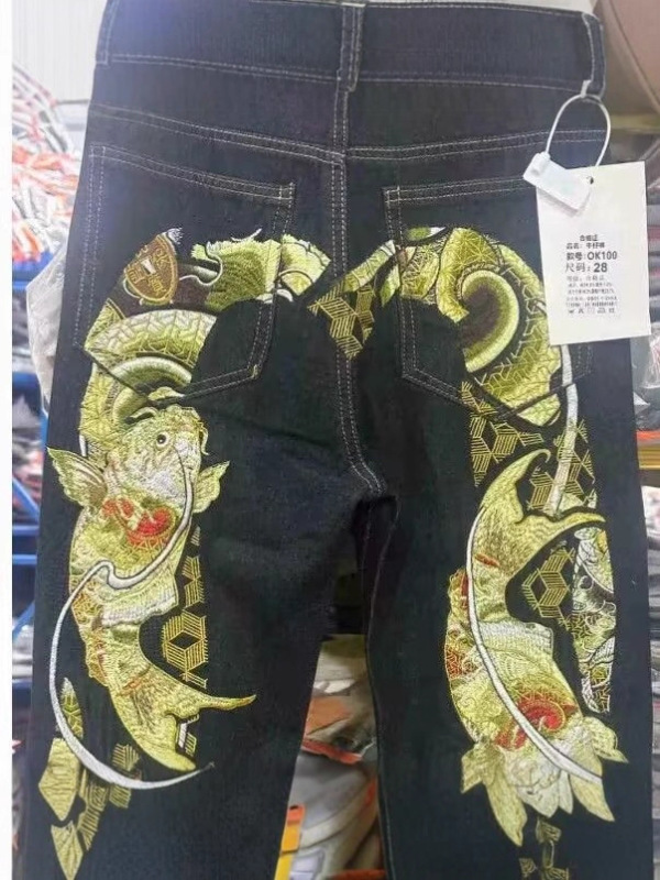 新款福运鲤鱼跃龙门刺绣黑色牛仔裤男宽松直筒脚休闲时尚潮牌裤子|undefined