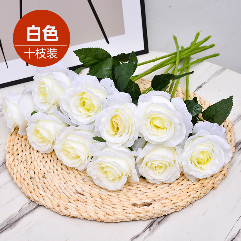 밀크 화이트 대형 장미 10 가지