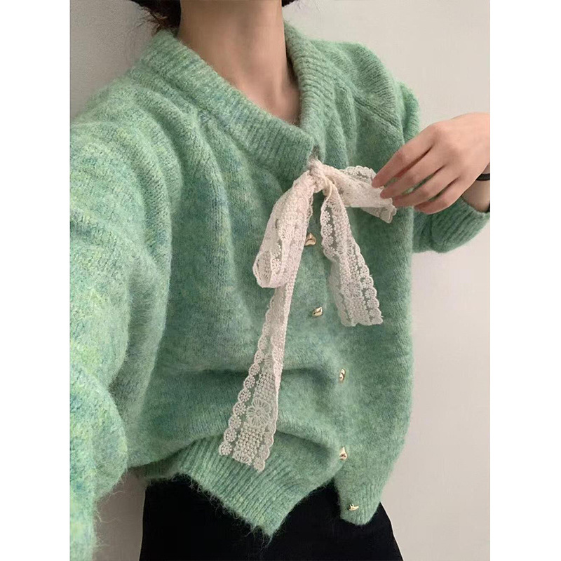 法式甜美温柔风爱心纽扣针织开衫女秋冬超好看蕾丝蝴蝶结毛衣外套