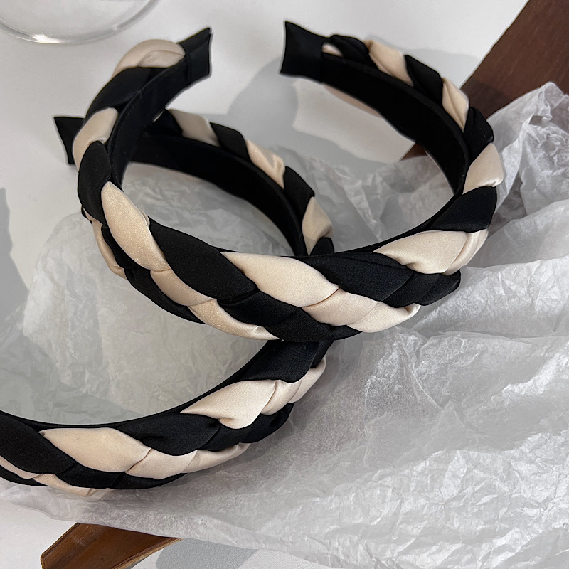 Fashion Black Apricot Contrast Color Braided Soft Hairband display picture 4