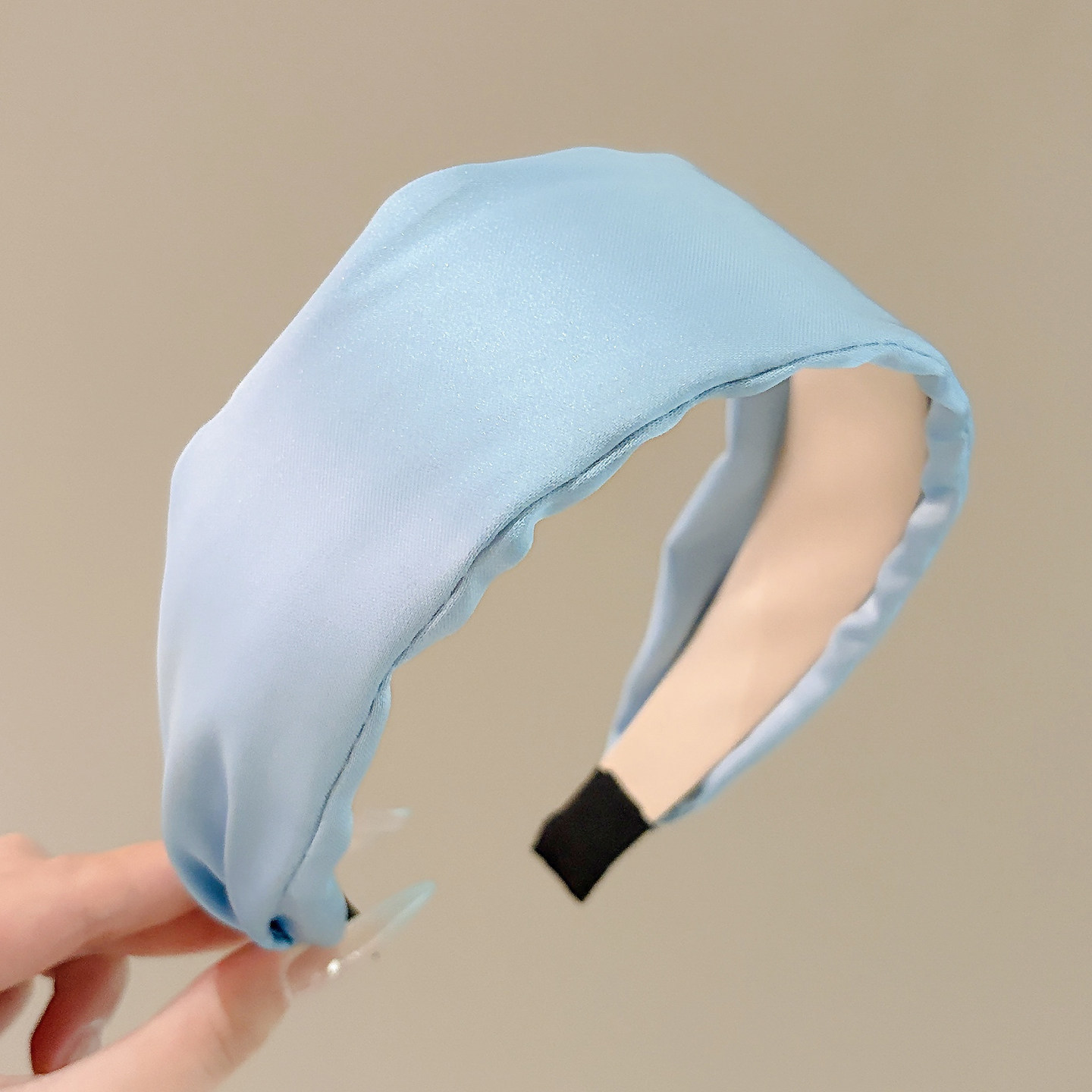 Diadema alta para mujer, nueva colección 2026, accesorio para el cabello estilo Chanel francés, elegante banda ancha para el cabello.