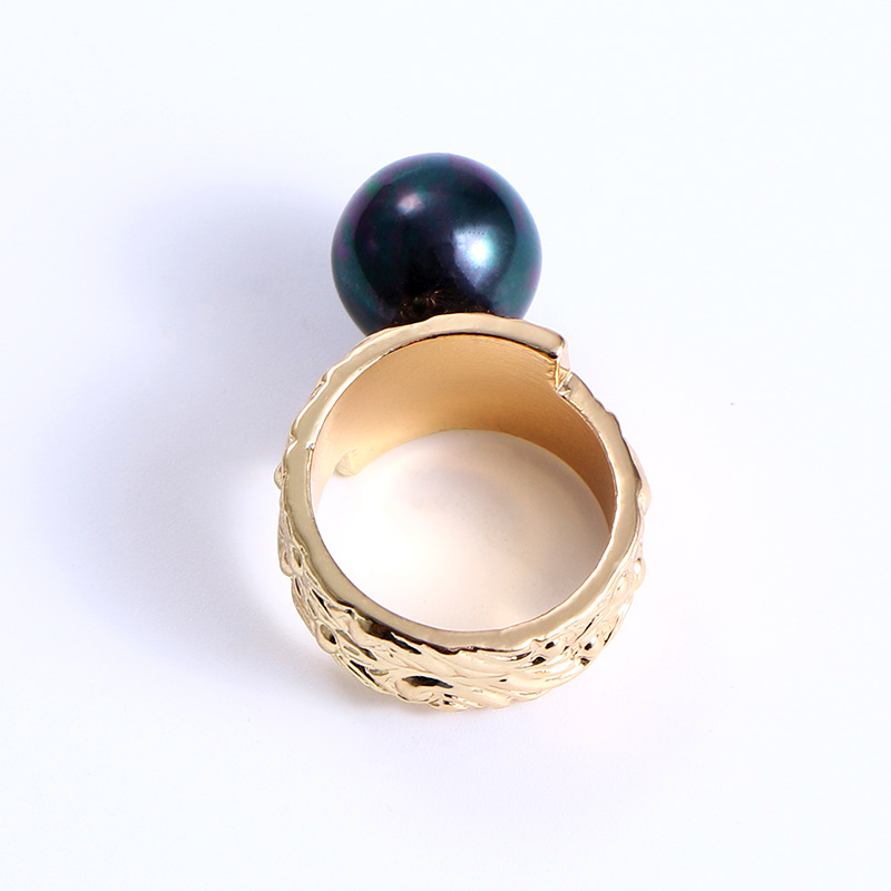 Temperament European Hollow Black Pearl Flower Finger Ring display picture 6