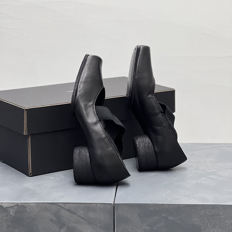Mid Heel Black [Higher Version]