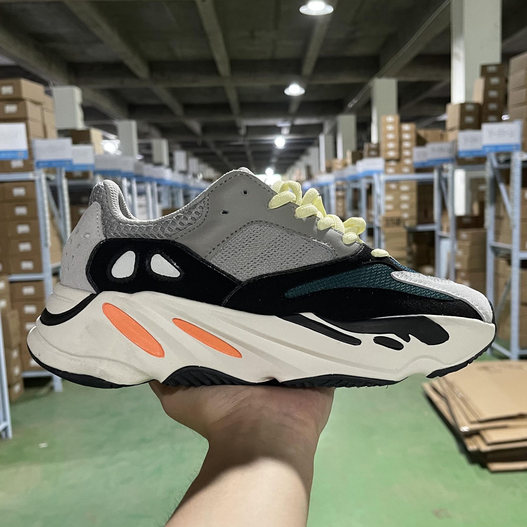 Qkz Yeezy Qiaoji Zhan Coconut 700V2 Real High Version First Generation Gray Retro Daddy Sneakers Men's Yutian