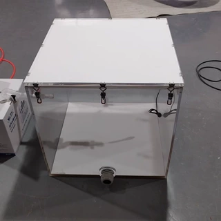 亚克力动物隔离器