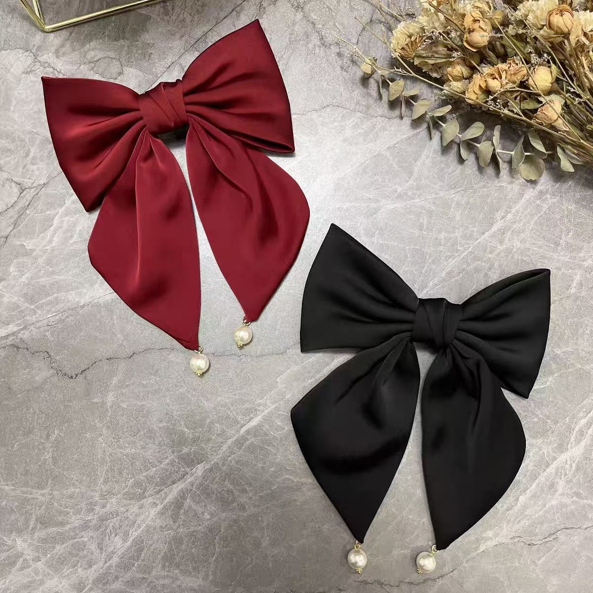 Internet Celebrity New Textured Satin Bow Pearl Pendant Spring Clip Hairpin Elegant Girl Top Clip Hair Accessories