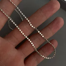 项链;戒指;耳环