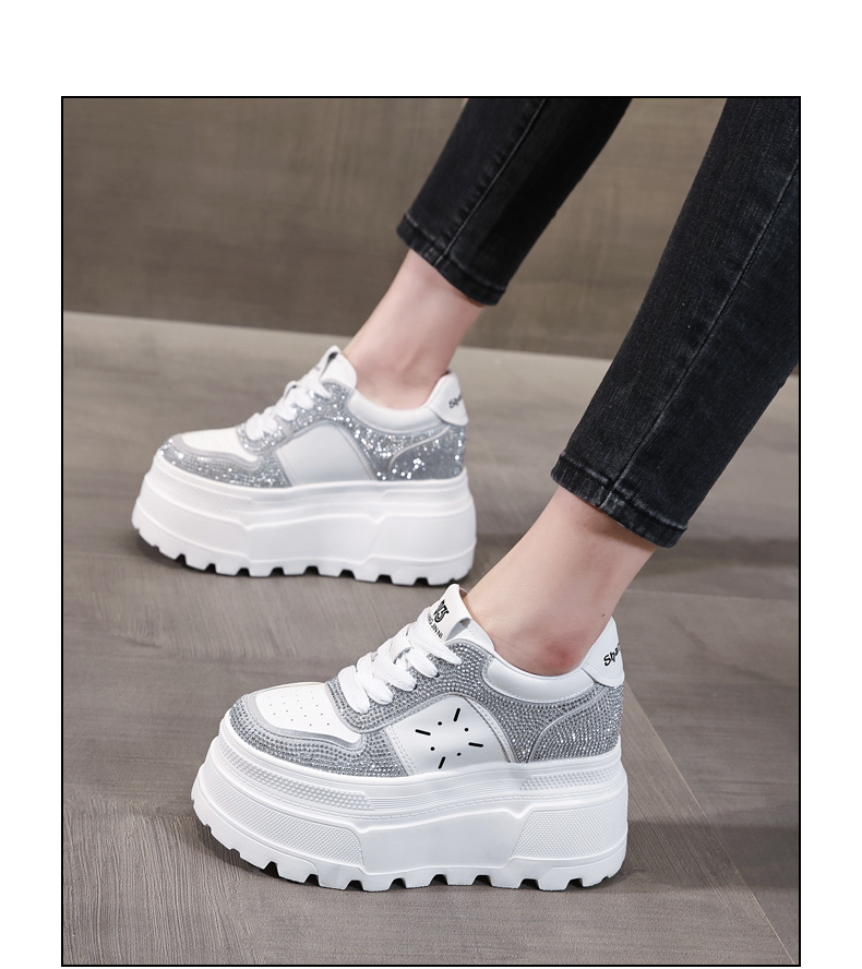 Giày sneaker nữ đế dày độn cao bên trong, phối đá rhinestone trắng thời trang — bạc trắng chi tiết 15