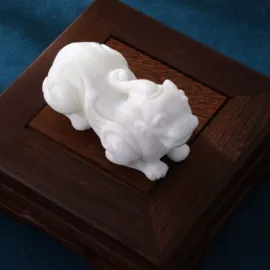 玉器工艺品;天然玉石项饰;其他玉石饰品