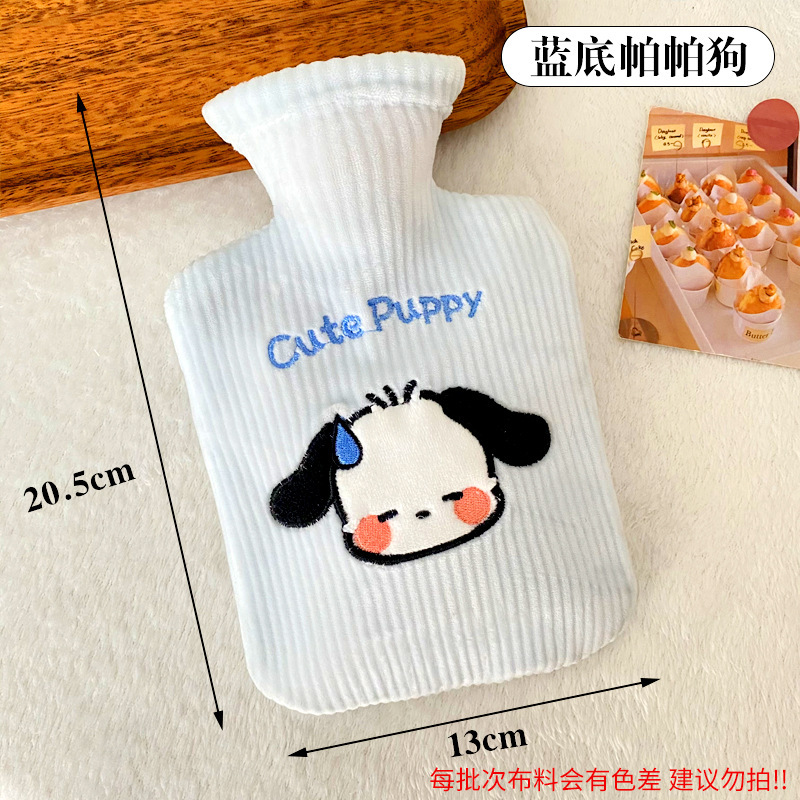 新商品はぬいぐるみの湯たんぽに入れることができます。かわいいアニメの注水湯たんぽです。冬の女子学生は宮寒で体を温めて防爆します。|undefined
