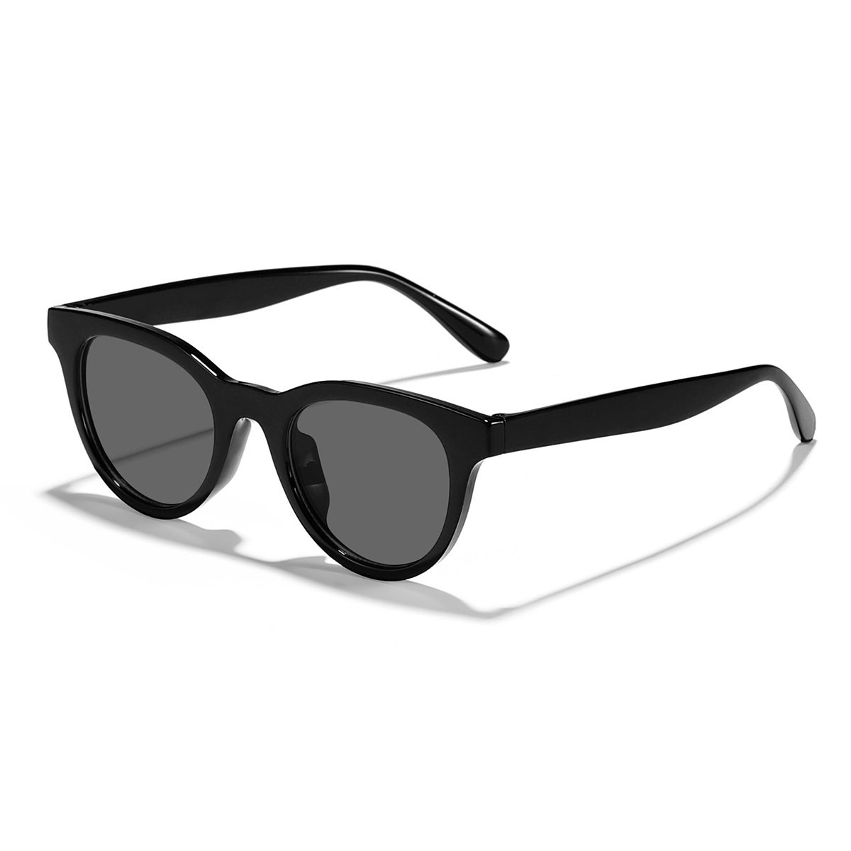 Nuevas gafas de sol para exteriores transfronterizas con ojos de gato, celebridades de Internet para mujeres, el mismo estilo, gafas de sol de moda callejera con personalidad de moda coreana