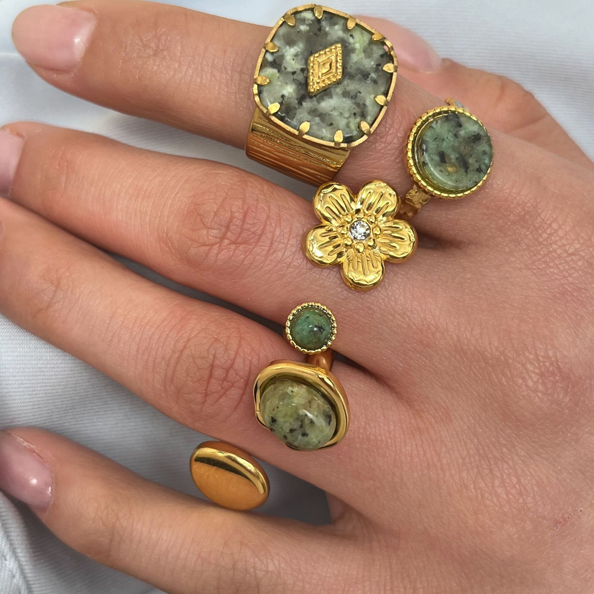 Anillo de acero inoxidable de piedra natural transfronteriza de alta calidad, anillo de nicho de titanio, joyería de mano, anillo de joyería para mujeres