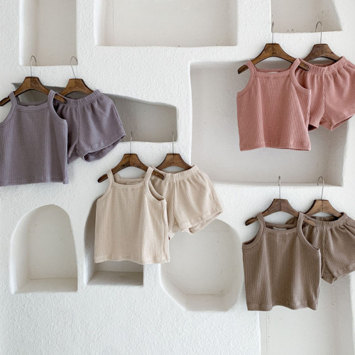 Korean version of ins children's clothing for infants and young children in summer thin cotton skin-friendly Bovge suspender shorts set for boys and girls