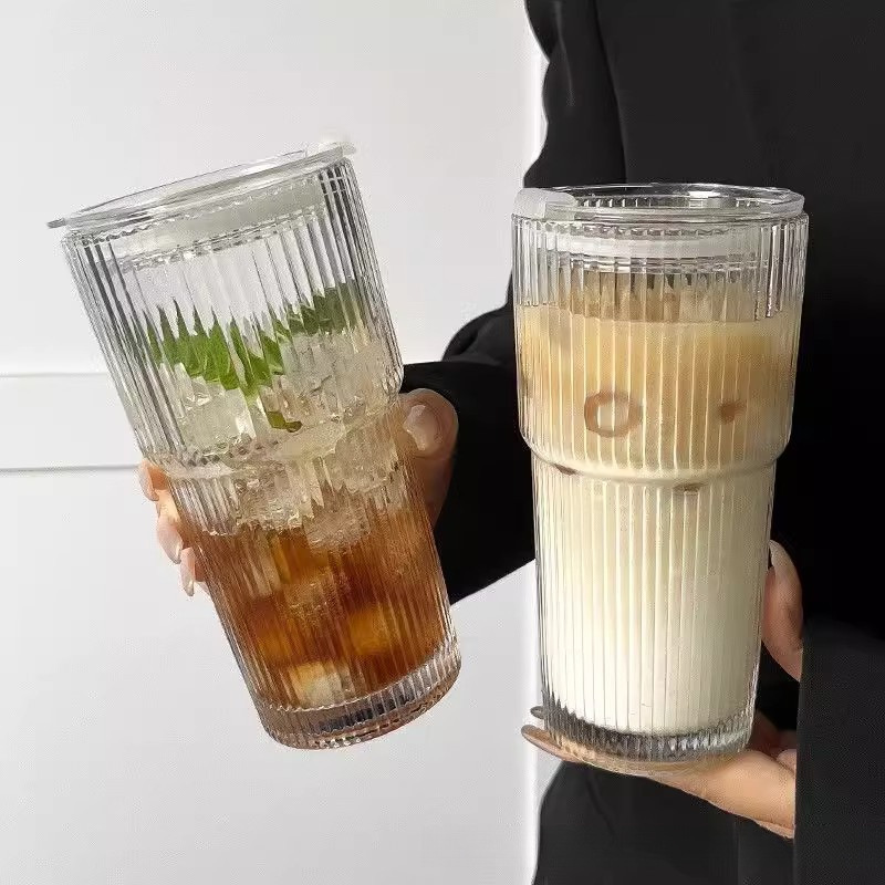 フロントガラスの見栄えの良い縦縞ガラスストロー付き大容量ジュースドリンクコーヒーカップ|undefined