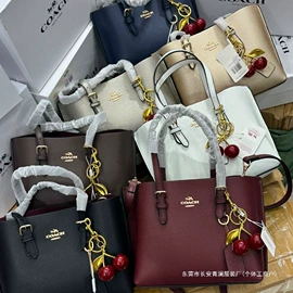 女士手提包;童套装;童装杂款包