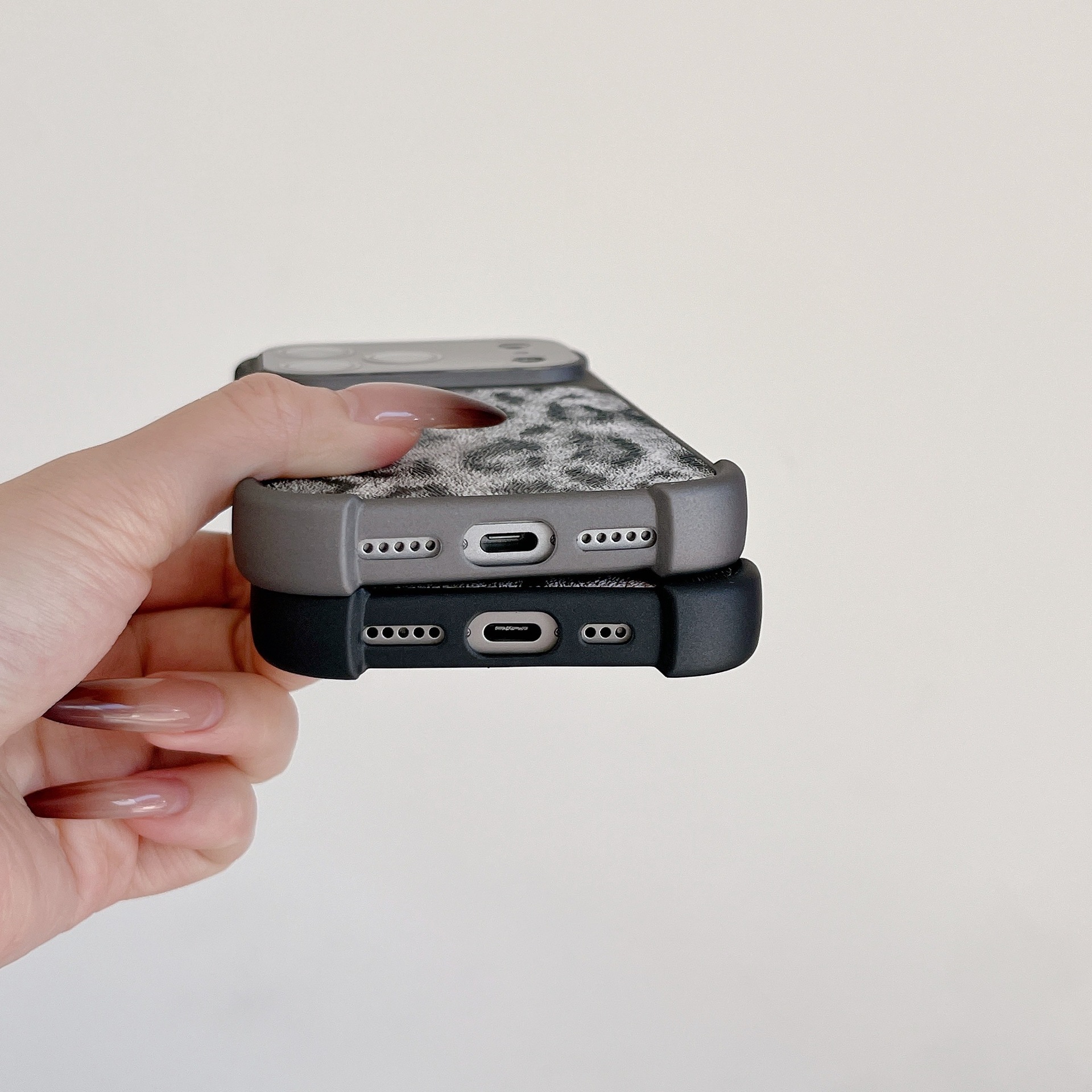 4CC40432-9B01-489F-9F8F-C45AE2