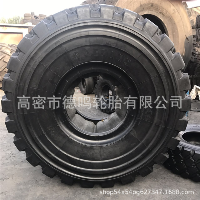 Suministro de la minería de acero neumático de ingeniería 29.5R25 cargador volquete camión neumático 26.5R25
