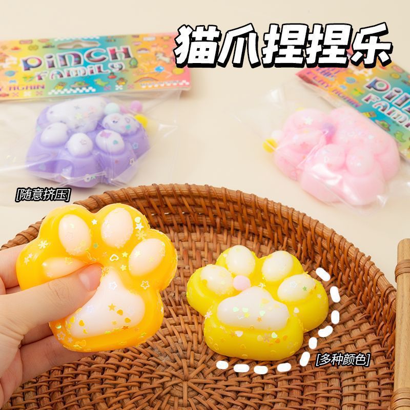 Fluid cat paw pinch fun