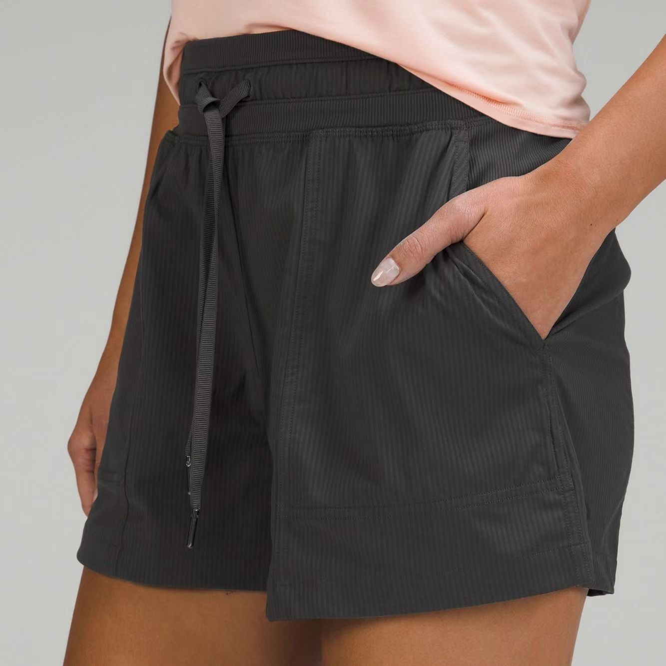 Pantalones cortos deportivos para mujeres, trote, cinturón de bolsillo, pantalones secos rápidos, pantalones de entrenamiento, pantalones de Jinlun.
