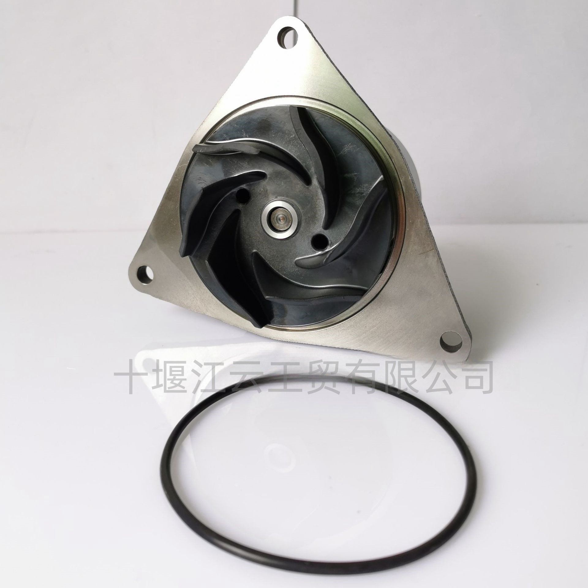 Cummins 6Ct8.3 6Cta 6Ctaa Diesel Engine 230 Horsepower 6-Blade Water Pump 3966841
