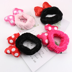 Mickey Wash Face Headband, Korean Style, Women's Cute Outdoor Hairband for Washing Face and Makeup—A Trendy Little Butterfly-End Headband Inspired by Internet Celebrities