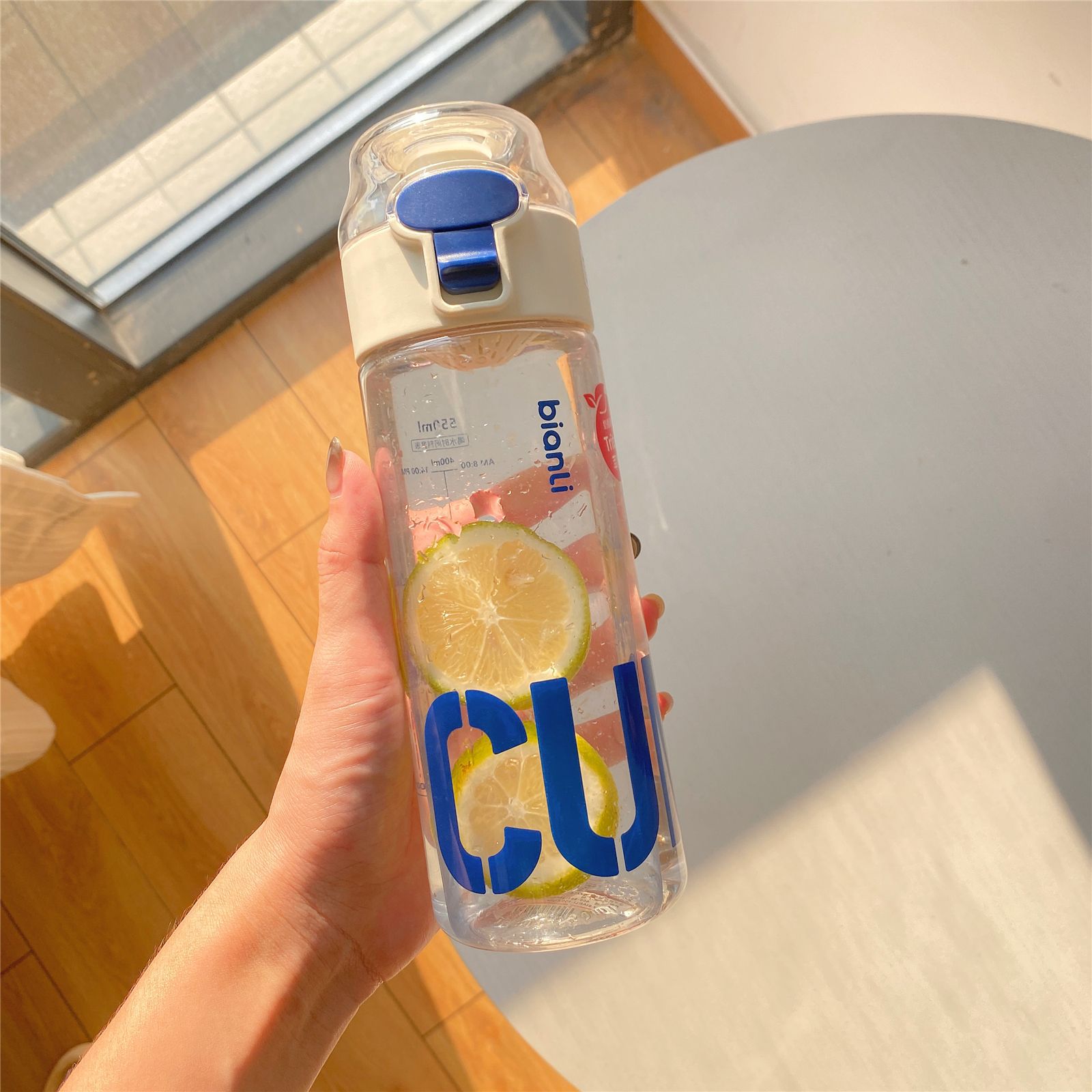 Sanrio taza de agua niñas estudiante de alta apariencia taza de plástico tritan alta temperatura resistente verano lindo niños taza de agua