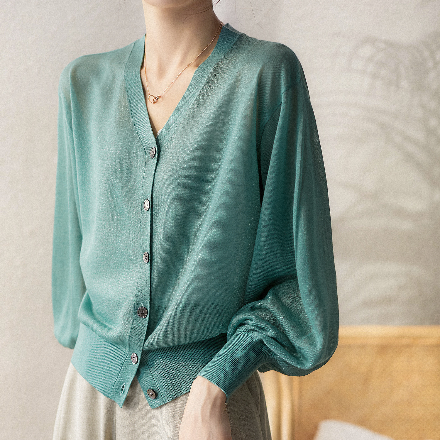 Sun Protection Clothing 2026 Spring New Style Summer New Color Lightweight Breathable V-Neck Knit Cardigan