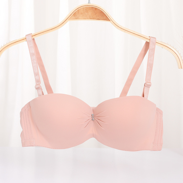 Fábrica de stock de 1 / 2 taza de sujetador de mujer brillante sin marca de ropa interior ajustable sujetador pequeño