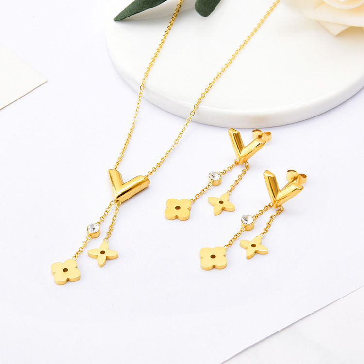 Lady Letter Titanium Steel Gold Plated Pendant Necklace 1 Piece 1 Pair