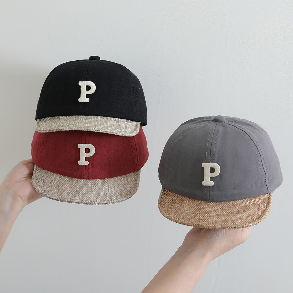 Sombrero infantil de primavera y otoño de letras p, sombrero de brida suave, sombrero de béisbol casual coreano, sombrero de lengua de pato.